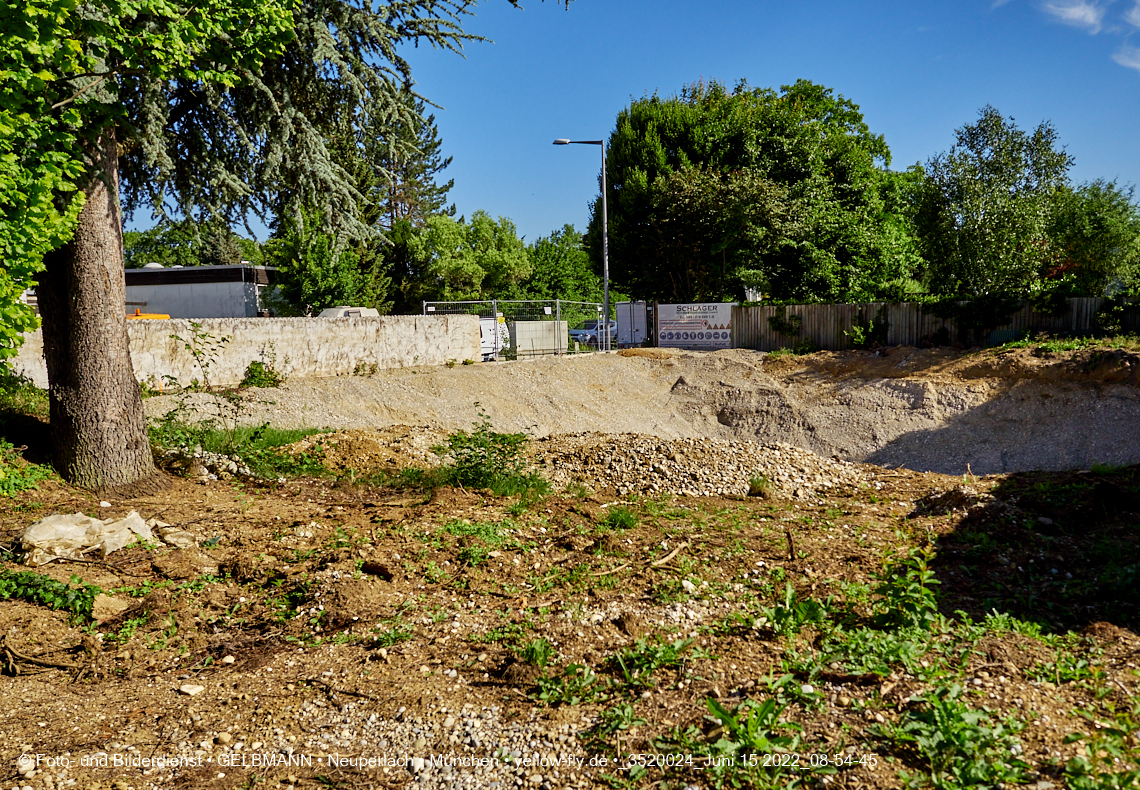 15.06.2022 - Baugrube an der Niederalmstraße 16